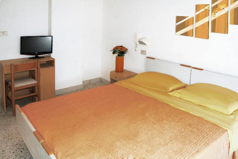 Hotel Lagomaggio 리미니 외부 사진